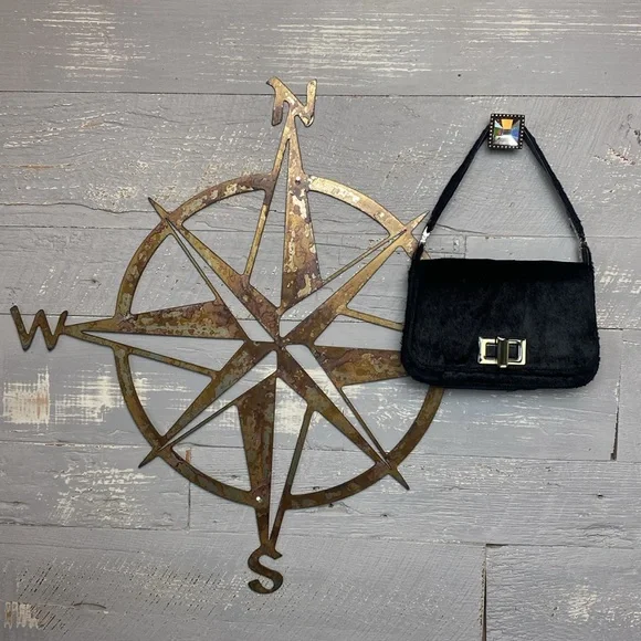 🛑 Donation 🛑 Absolutely adorable Authentic Gucci mini bag - Picture 2 of 13